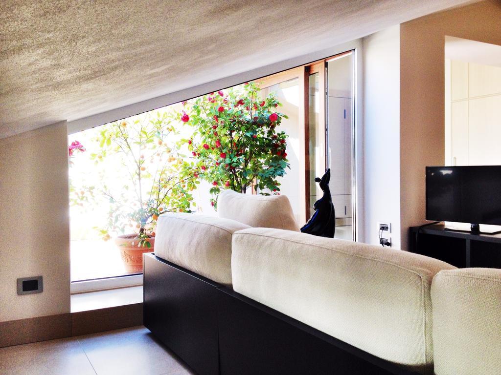 Apartamento La Terrazza Sull'Arena Verona Habitación foto