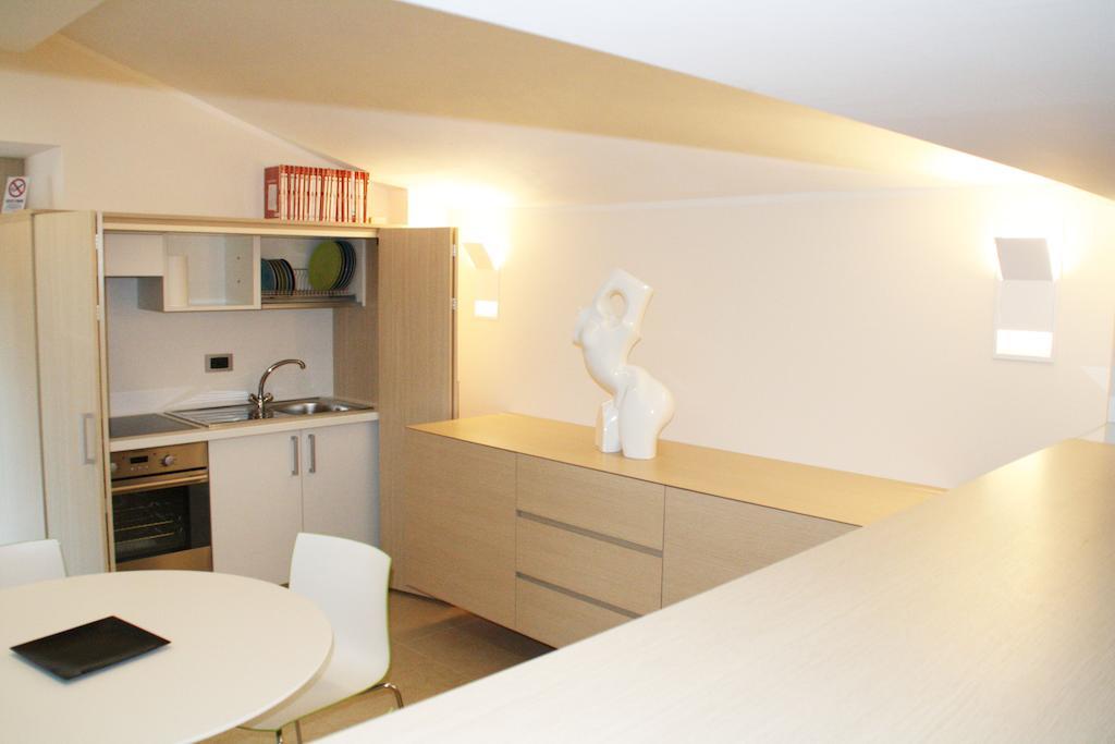 Apartamento La Terrazza Sull'Arena Verona Habitación foto